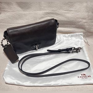 ✨ AUTHENTIC✨ Vintage Coach Crossbody Purse - Dark Brown